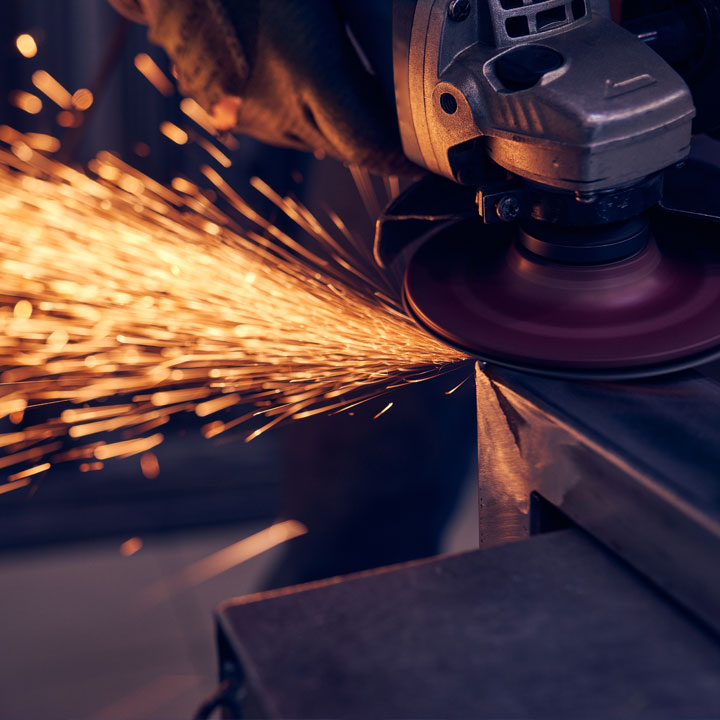 grinding-wheel-in-operation
